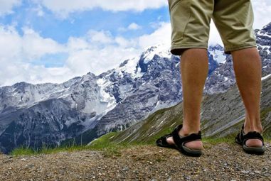 Best Hiking Sandals 2019 Reviews, Comparison, Ratings & Buying Guide